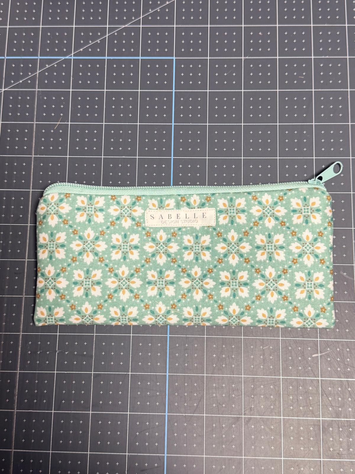 Sabelle Essential Pouch